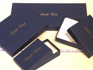 ビーズアクセサリー ジュエリー アクセサリー シュシュ カチューシャ 化粧箱 ギフトボックス 製作 製造 通販 オリジナル ブランド